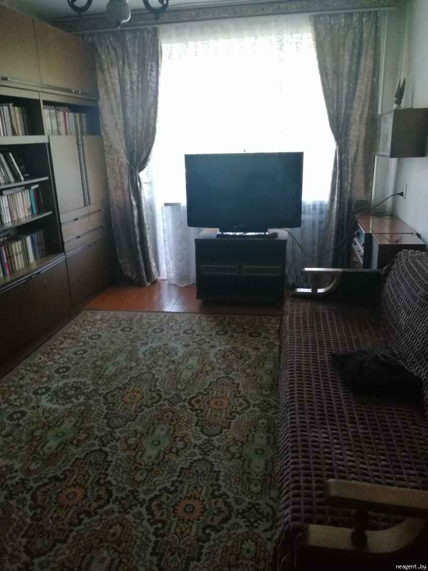 2-комнатная квартира, Варвашени, 8/1, 900 рублей: фото 3