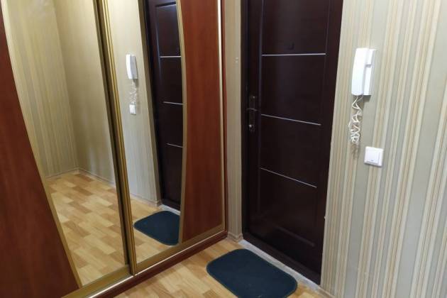 1-комнатная квартира, Колесникова ул., за 1050 р.