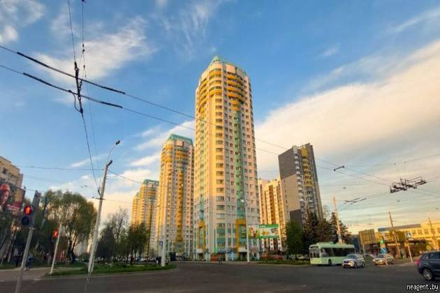 2-комнатная квартира, Газеты Звязда просп., за 1629 р.
