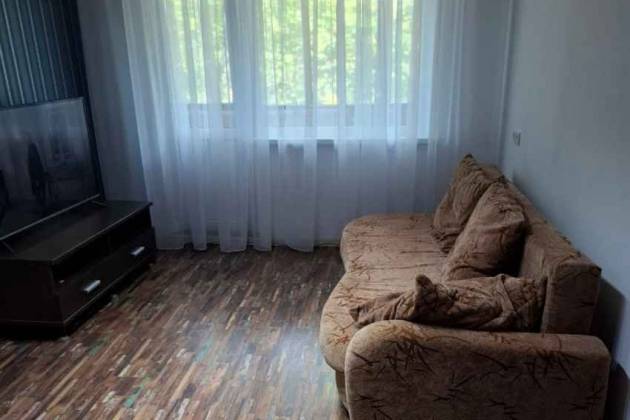 2-комнатная квартира, Славинского ул., за 220000 р.