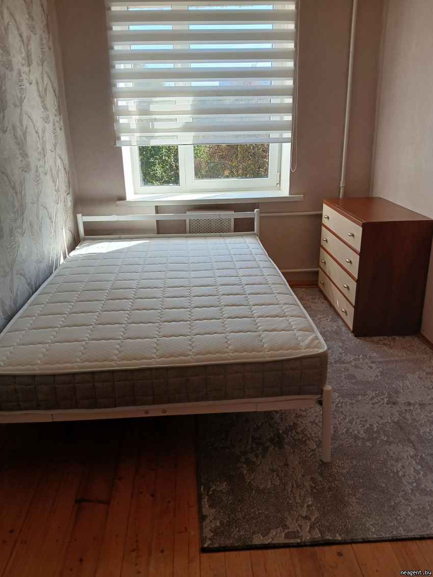 2-комнатная квартира, Независимости просп., 52, 1400 рублей: фото 4