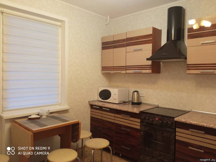 3-комнатная квартира, Калиновского, 82/1, 1948 рублей: фото 9