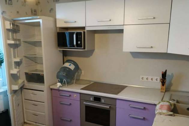 3-комнатная квартира, Колесникова ул., за 1321 р.