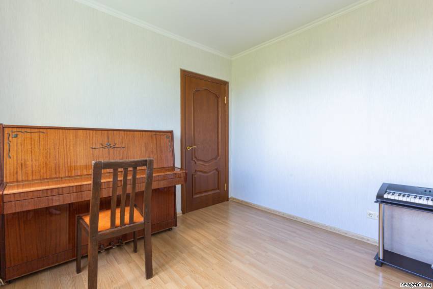 3-комнатная квартира, ул. Сердича, 48, 1614 рублей: фото 5