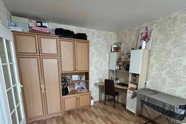 2-комнатная квартира, Неманская ул., за 1100 р.