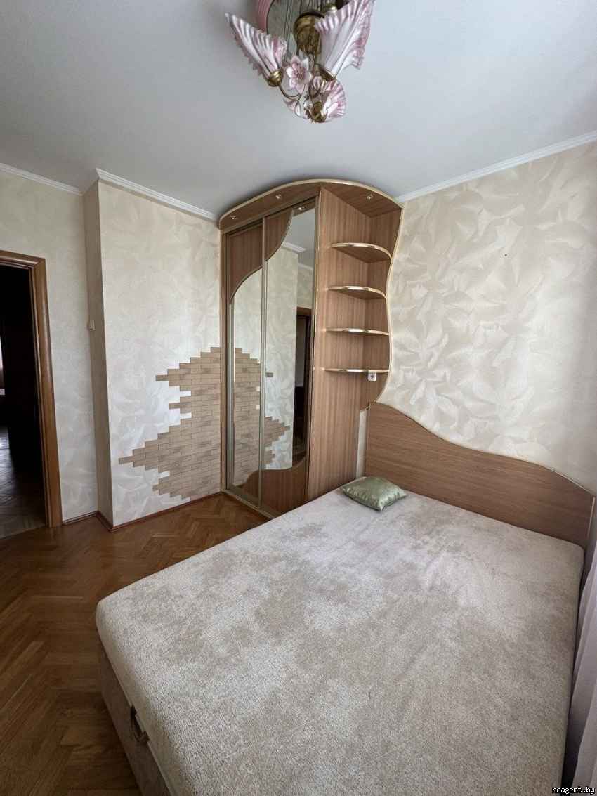 3-комнатная квартира, Победителей просп., 99/1, 1800 рублей: фото 2