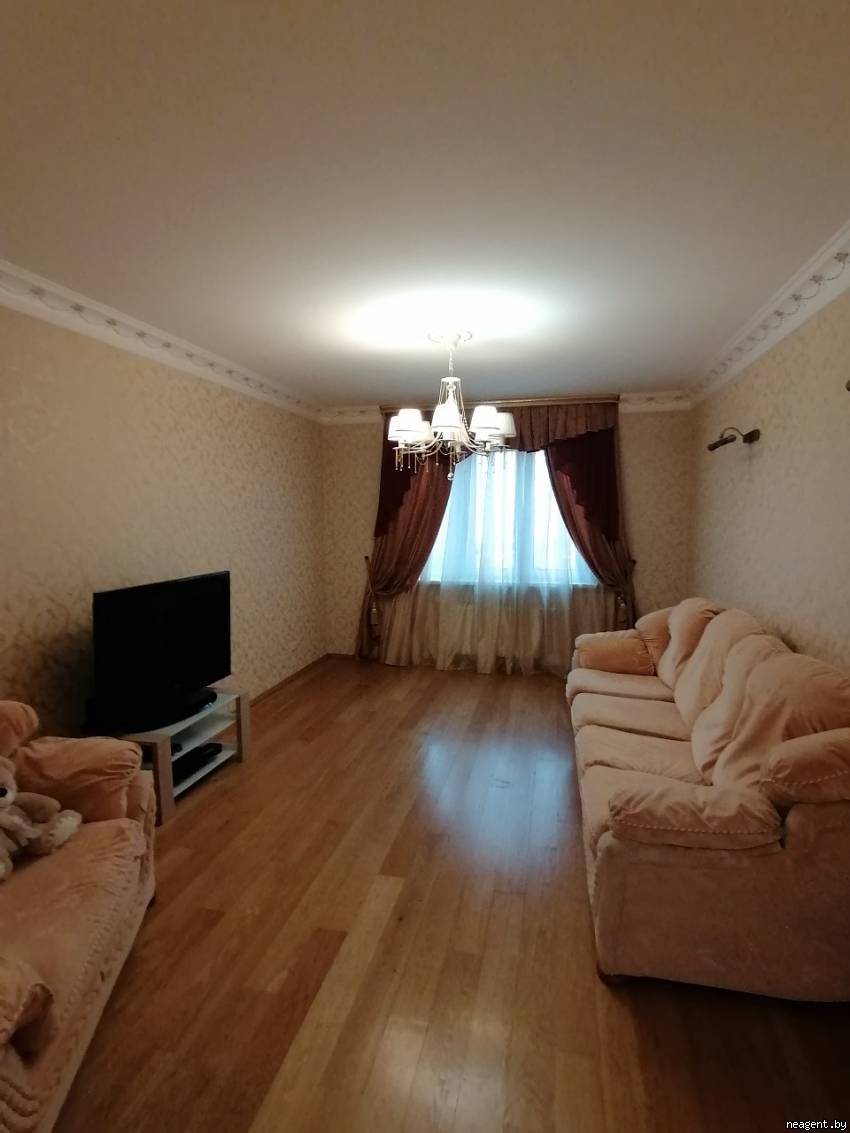 1-комнатная квартира, ул. Аэродромная, 34/1, 1200 рублей: фото 1