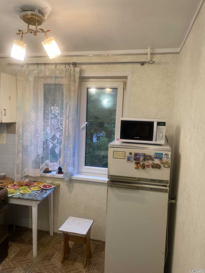 Комната, Рокоссовского просп., 147, 300 рублей: фото 3