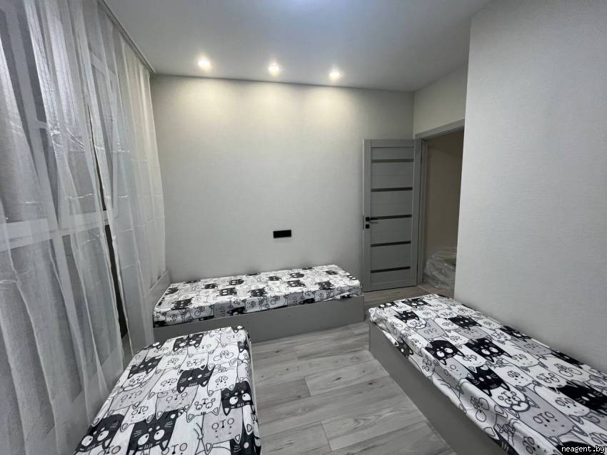 3-комнатная квартира, ул. Михаила Савицкого, 2, 3600 рублей: фото 1