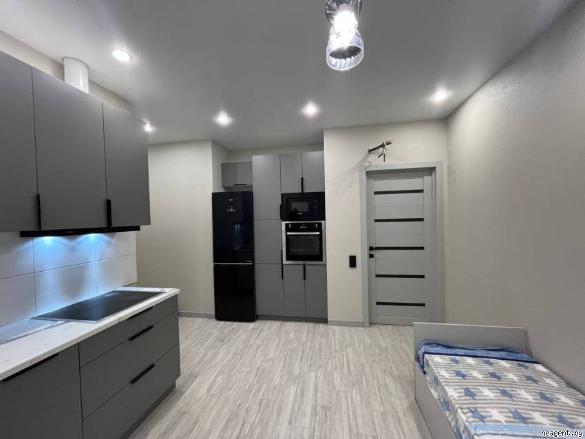 3-комнатная квартира, ул. Михаила Савицкого, 2, 3600 рублей: фото 10