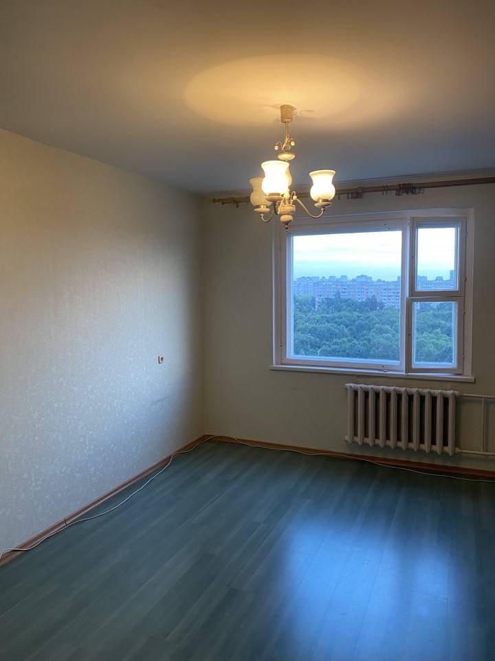 1-комнатная квартира, ул. Есенина, 87, 1079 рублей: фото 1