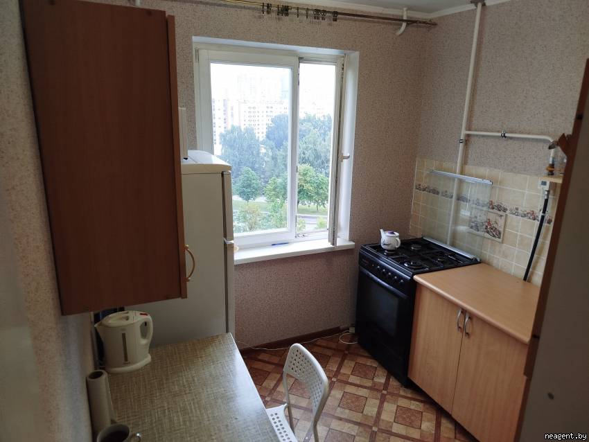 1-комнатная квартира, проспект Газеты Звязда, 22/1, 749 рублей: фото 8