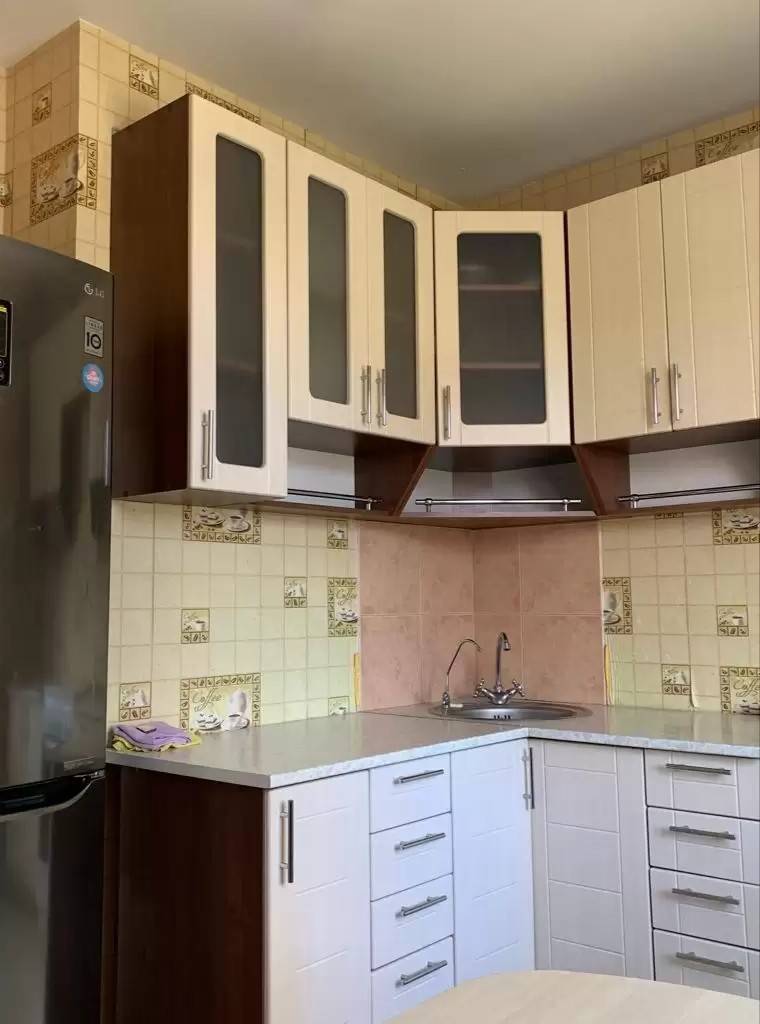 2-комнатная квартира,  Революции, 450 рублей: фото 3