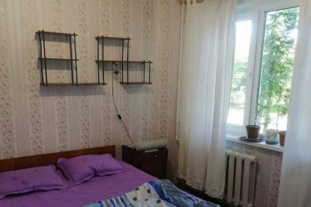 4-комнатная квартира, Калиновского ул., за 1342 р.