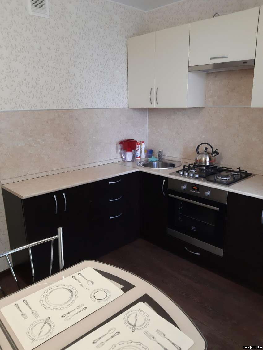 1-комнатная квартира, Дружбы, 31/В, 370 рублей: фото 3