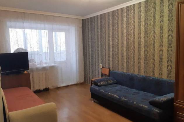 1-комнатная квартира, Могилев, Челюскинцев, за 380 р.