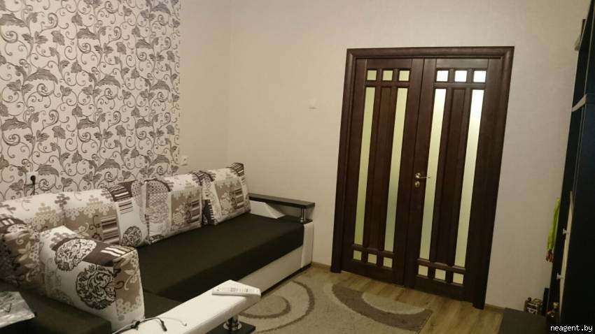 2-комнатная квартира, ул. Малинина, 4, 1280 рублей: фото 4