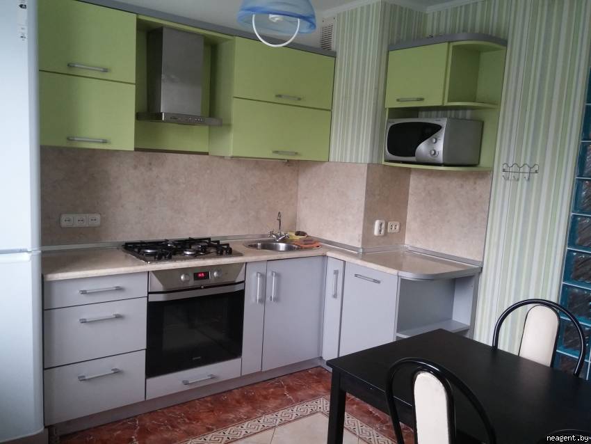 2-комнатная квартира, ул. Голубева, 22/1, 1339 рублей: фото 1