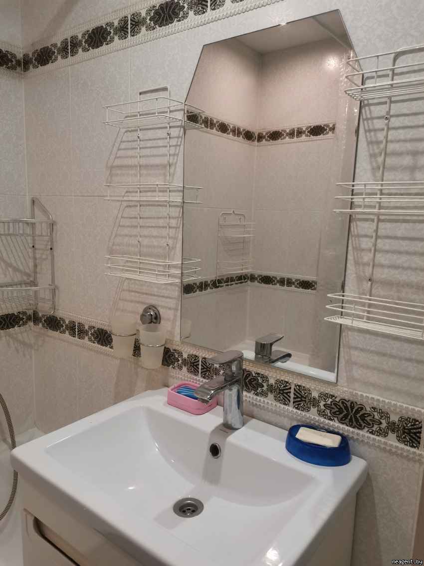 3-комнатная квартира, ул. Веры Хоружей, 21, 2000 рублей: фото 8