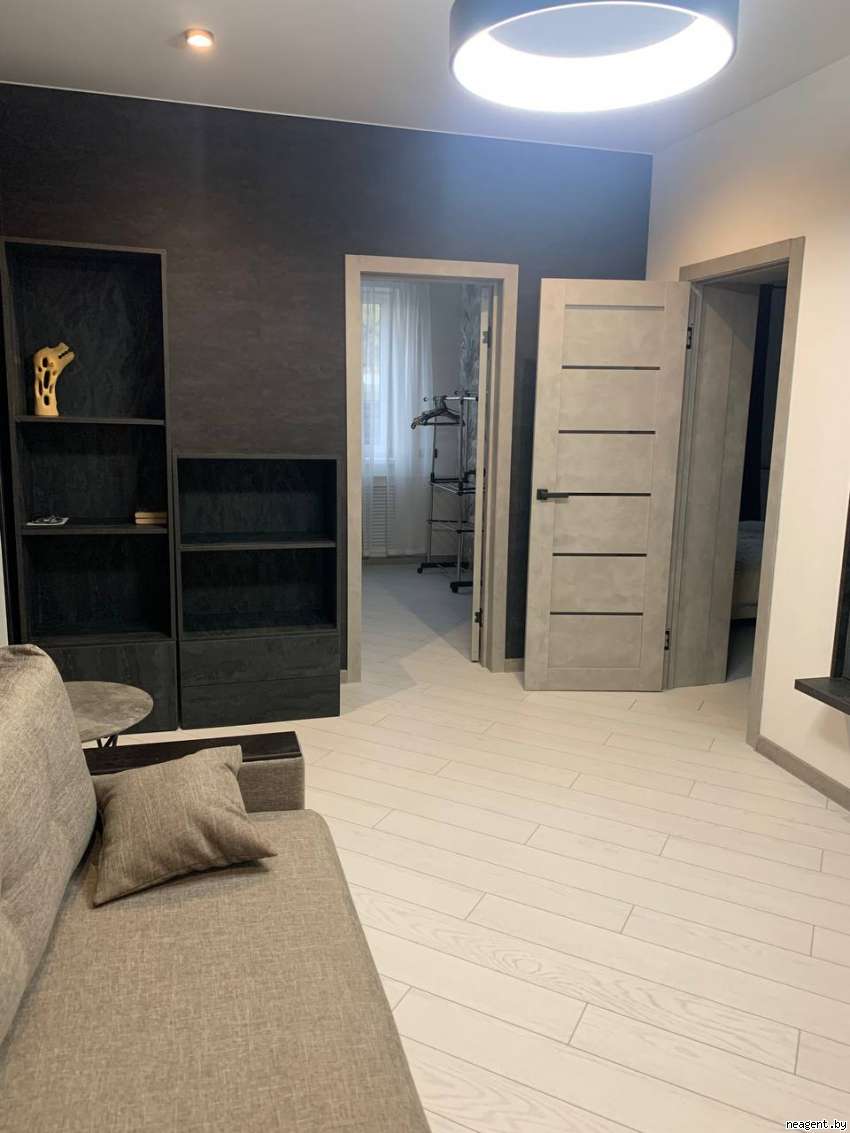 3-комнатная квартира, Путепроводный 8-й пер., 15, 1800 рублей: фото 3