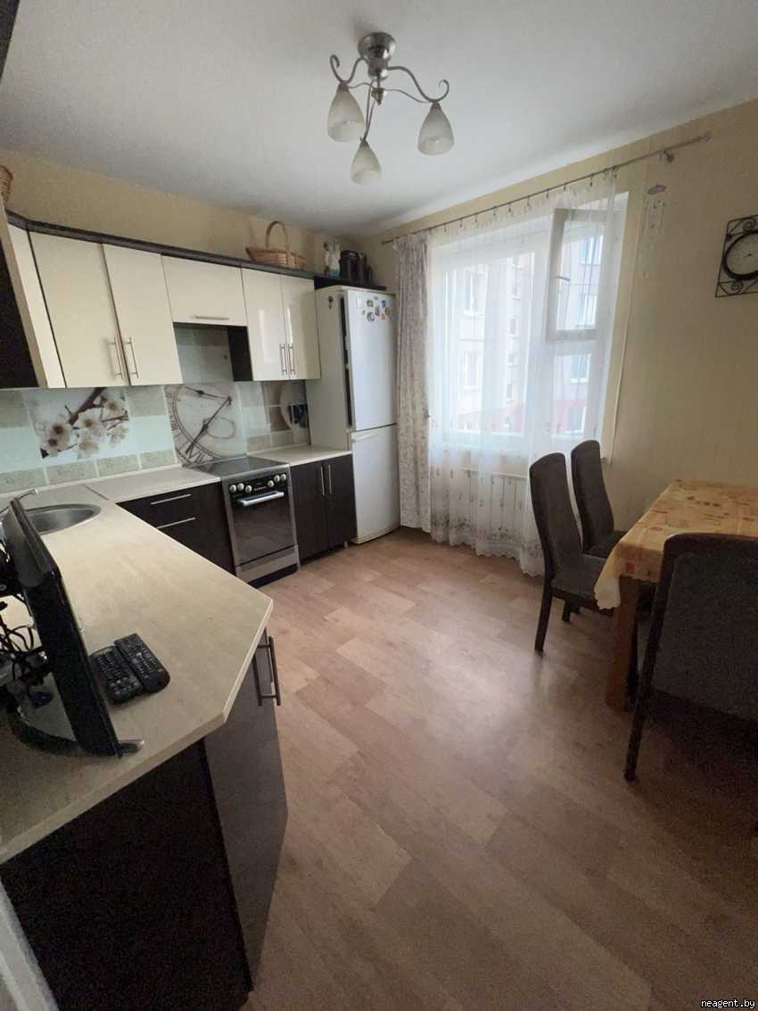 3-комнатная квартира, ул. Некрашевича, 10, 1350 рублей: фото 3