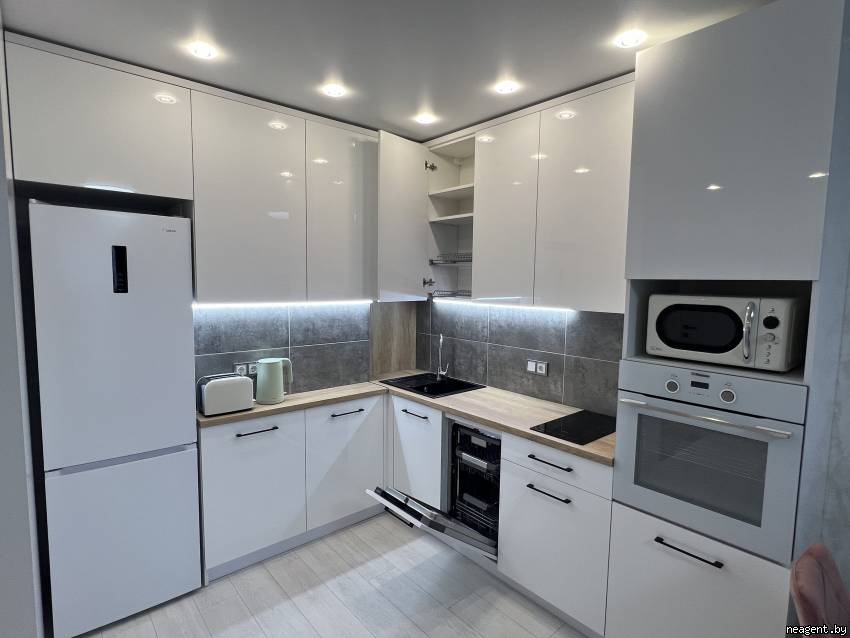 2-комнатная квартира, ул. Белградская, 1, 2379 рублей: фото 9