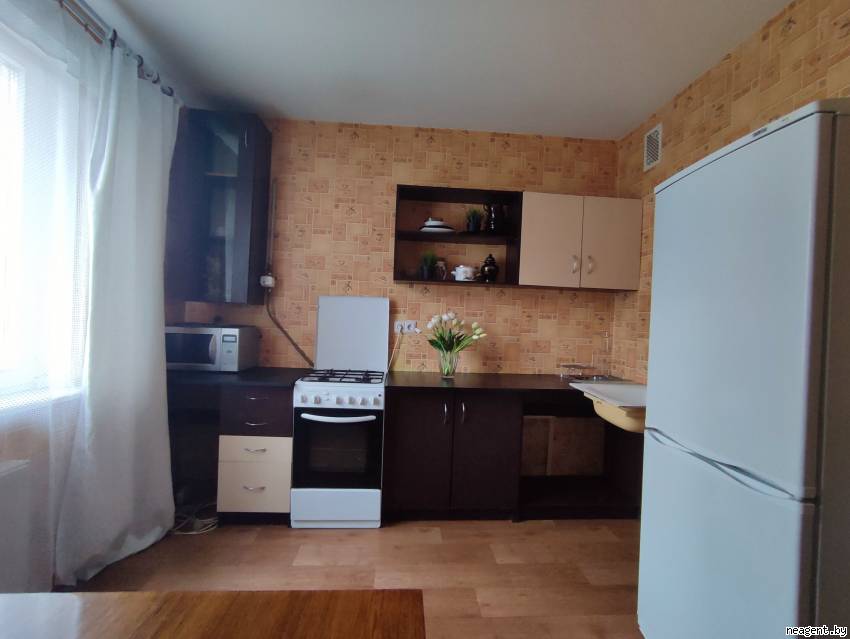 2-комнатная квартира, ул. Острожских, 8, 1300 рублей: фото 3
