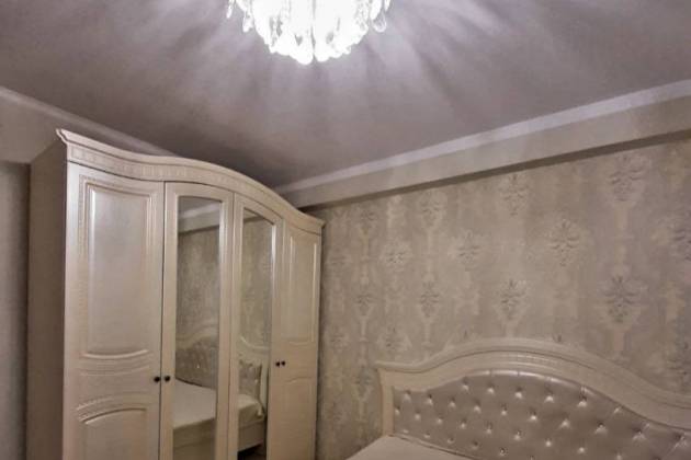 2-комнатная квартира, Притыцкого ул., за 1830 р.