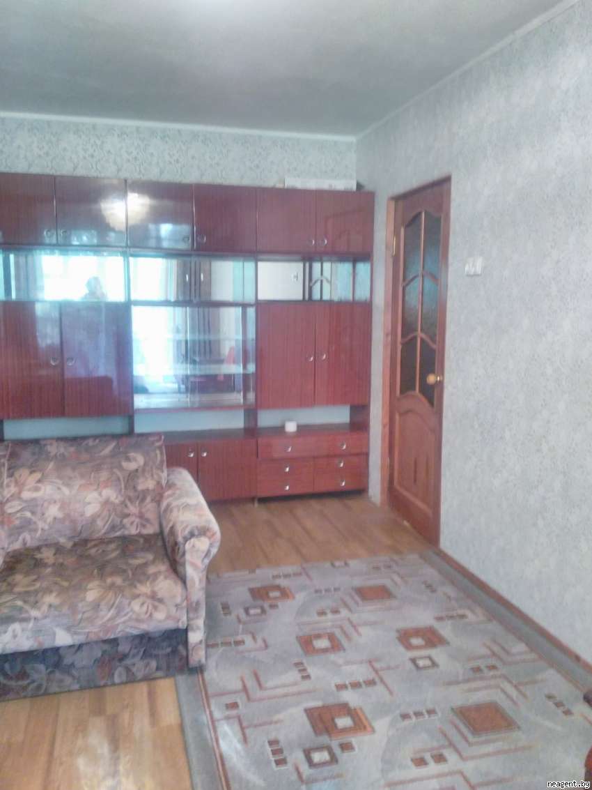 1-комнатная квартира, ул. Белецкого, 18, 900 рублей: фото 1