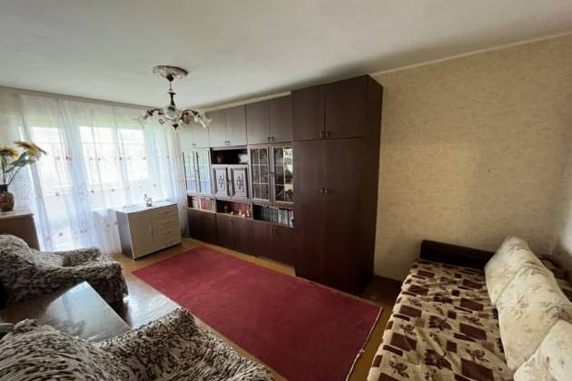 1-комнатная квартира, р-н ул. Ангарская: Нестерова ул., за 900 р.