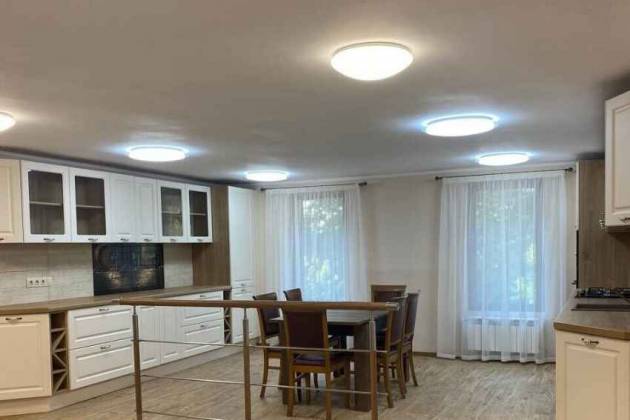 3-комнатная квартира, Королищевичи, Коммунистическая, за 2680 р.