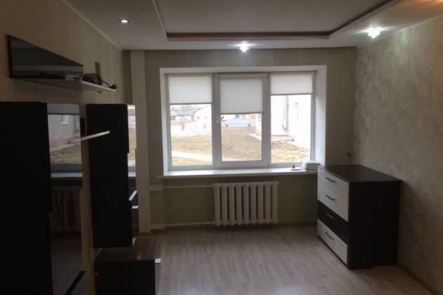 2-комнатная квартира, Октябрьский, Фабричная, за 600 р.