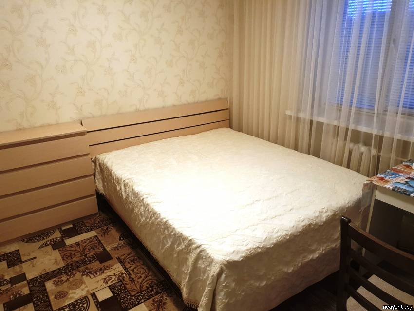 3-комнатная квартира, ул. Куйбышева, 38, 1786 рублей: фото 1