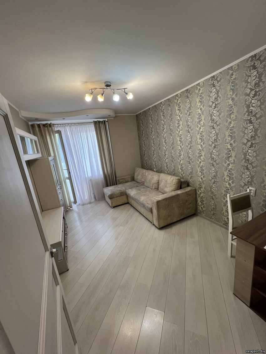 1-комнатная квартира, ул. Сырокомли, 20, 951 рублей: фото 1
