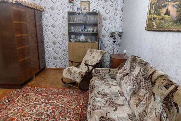 1-комнатная квартира, Казинца ул., за 740 р.