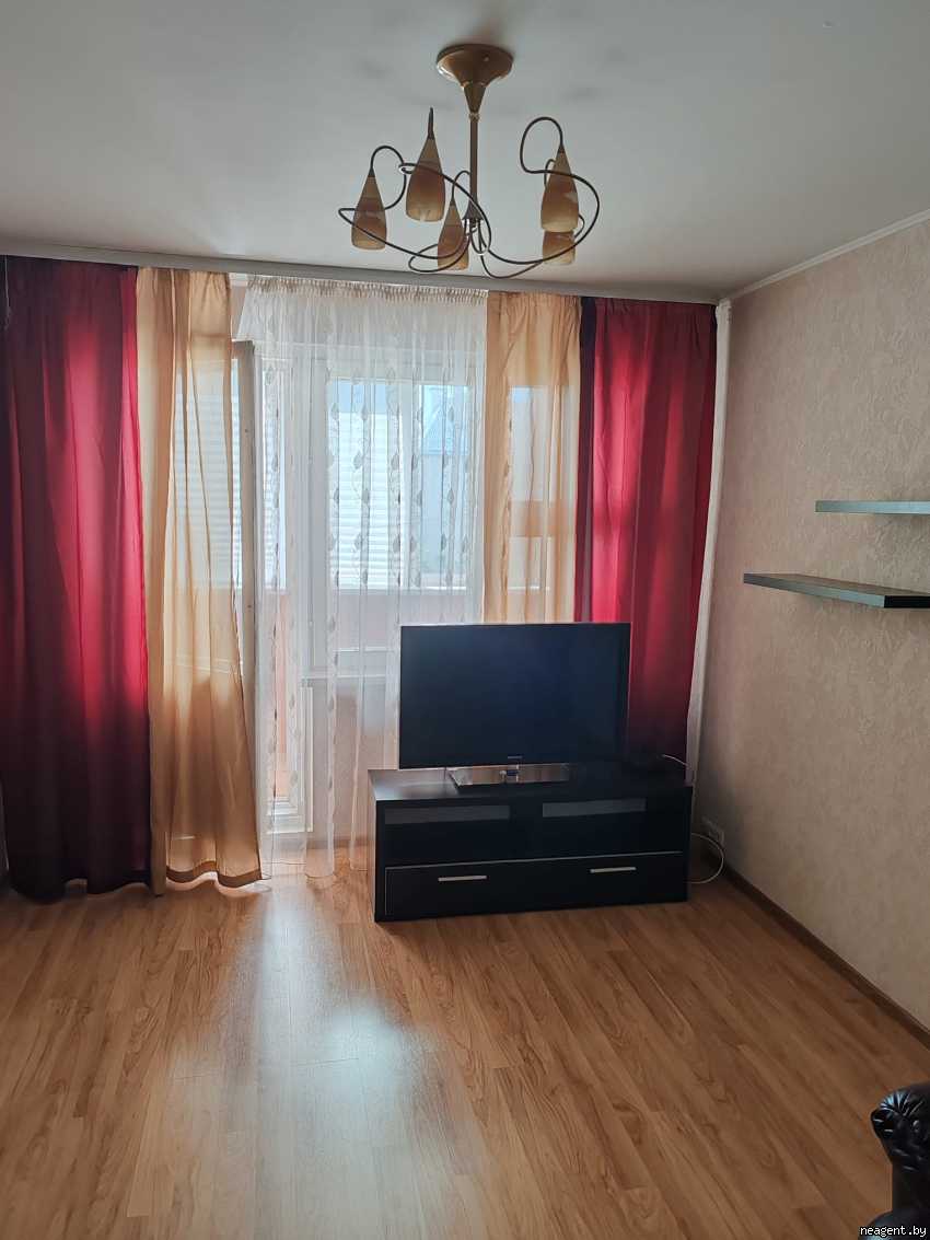 2-комнатная квартира, ул. Слободская, 157, 1189 рублей: фото 1