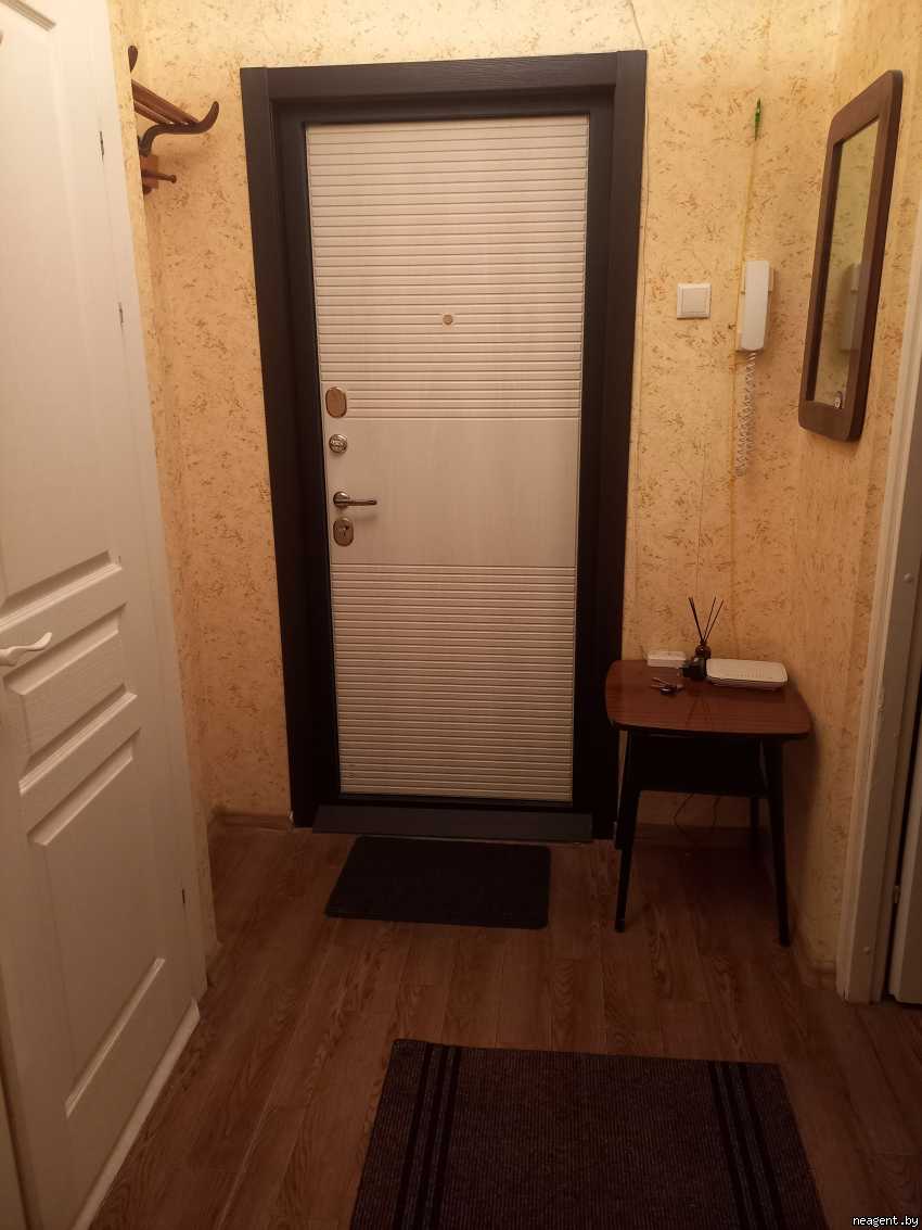 1-комнатная квартира, ул. Чигладзе, 10, 900 рублей: фото 5