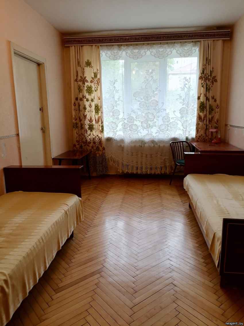 1-комнатная квартира, ул. Сурганова, 30, 1000 рублей: фото 1