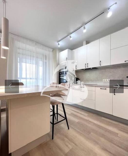 2-комнатная квартира, Победителей просп., 135/Б, 725136 рублей: фото 1