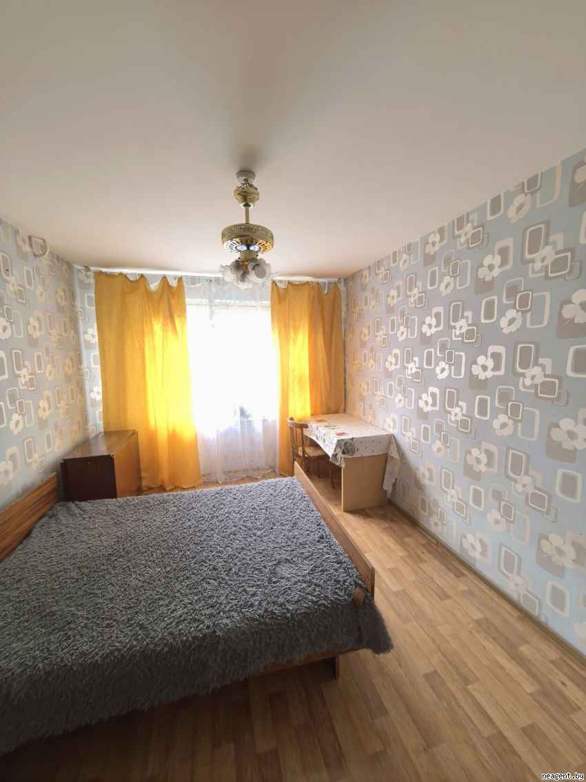 3-комнатная квартира, Бурдейного, 19, 1200 рублей: фото 1