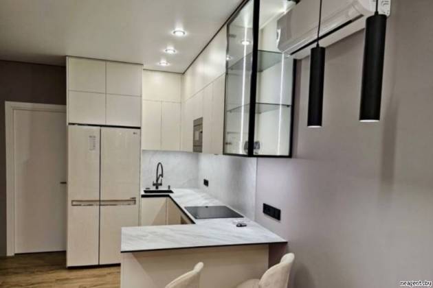 2-комнатная квартира, Макаенка ул., за 2208 р.