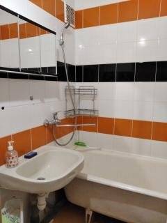 1-комнатная квартира, ул. Мирошниченко, 37, 280 рублей: фото 1