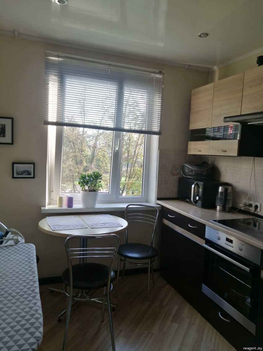 Комната, Некрасова, 27, 400 рублей: фото 1