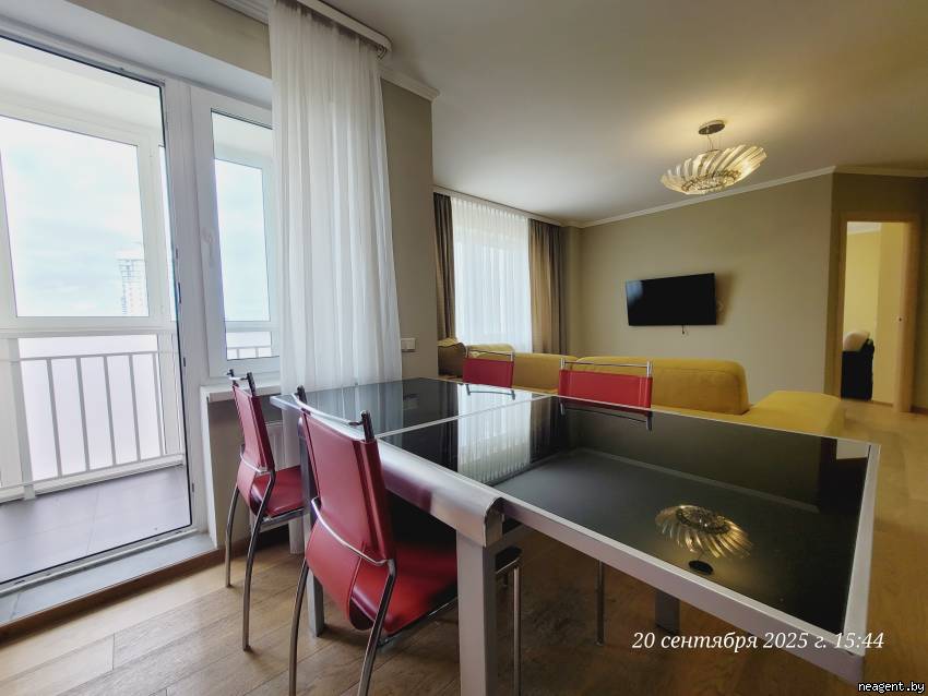 3-комнатная квартира, ул. Мястровская, 8, 2238 рублей: фото 3
