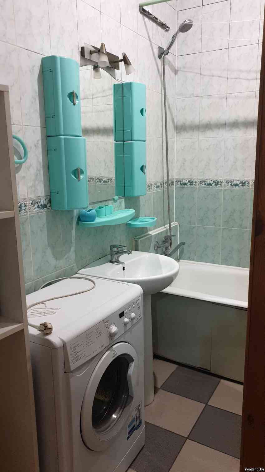 2-комнатная квартира, ул. Героев 120 Дивизии, 14, 1044 рублей: фото 4