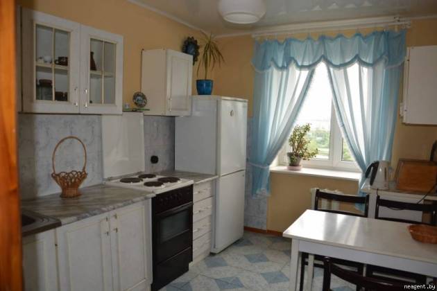 2-комнатная квартира, Маяковского ул., за 1650 р.