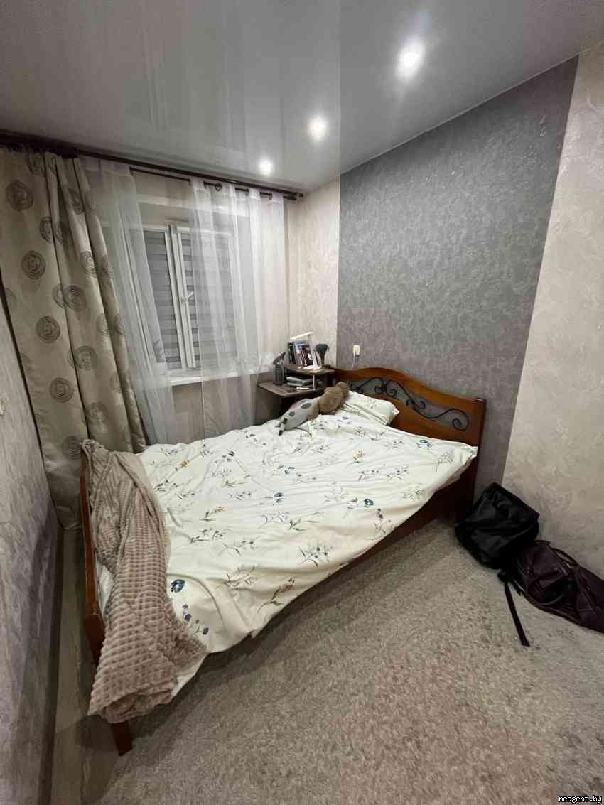 Комната,  Розы Люксембург 2-й пер., 670 рублей: фото 1