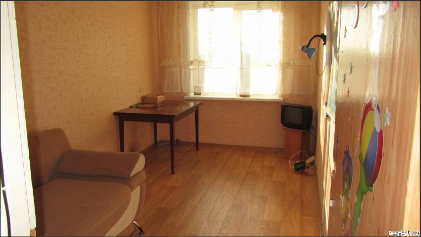 1-комнатная квартира, Тикоцкого, 50/2, 895 рублей: фото 1
