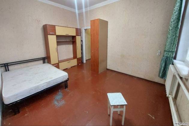1-комнатная квартира, Амураторская ул., за 390 р.