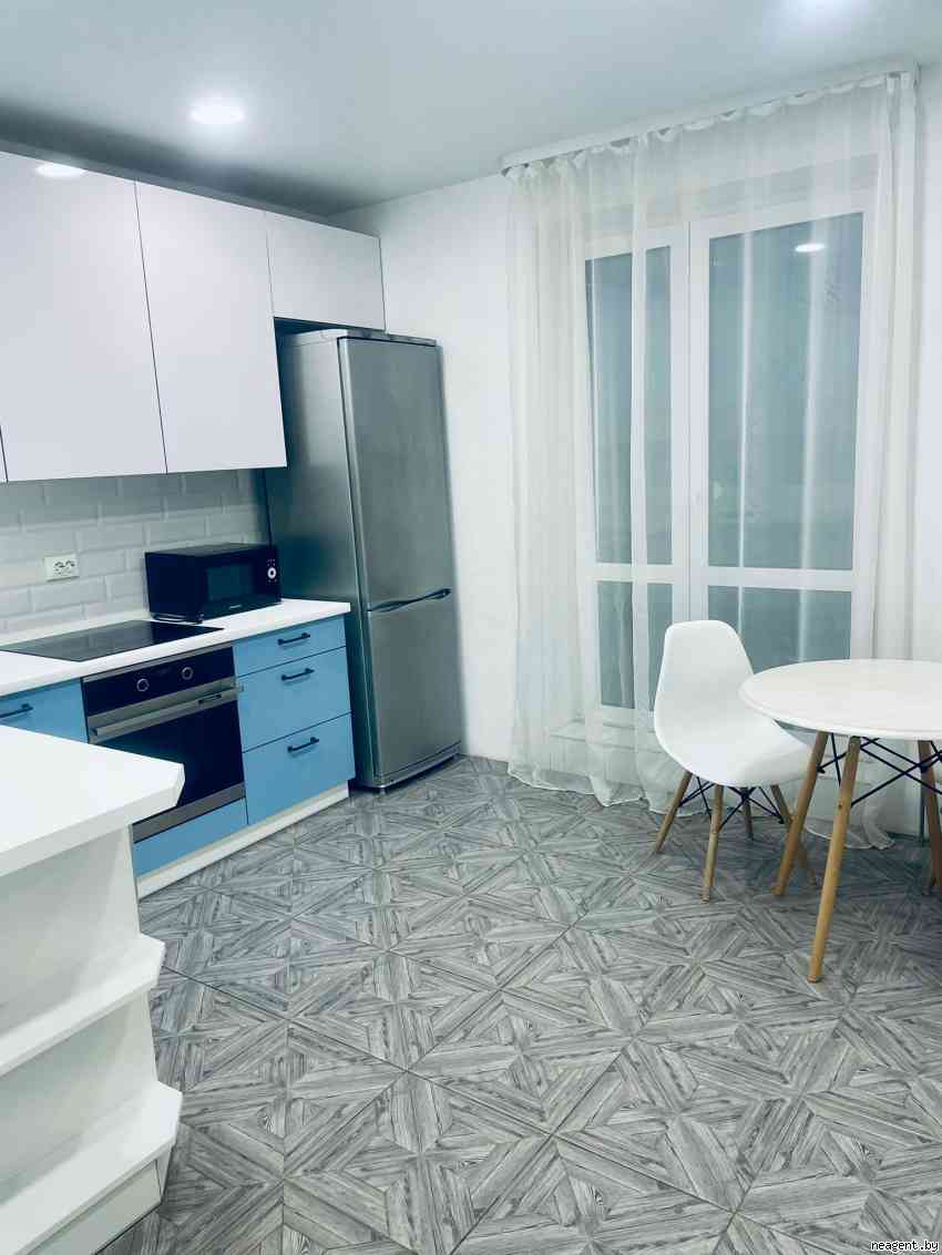 3-комнатная квартира, В. Карповича, 2, 2076 рублей: фото 5